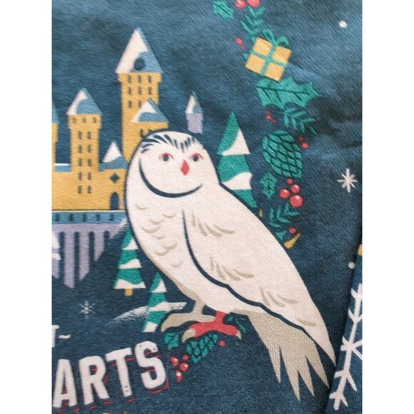 NWT Harry Potter Christmas At Hogwarts XS Holiday Sweater Hedwig Castle New - Picture 3 of 8